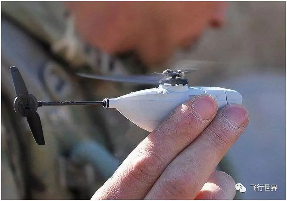 世界最小军用无人机:一副耳机重,比特斯拉还贵