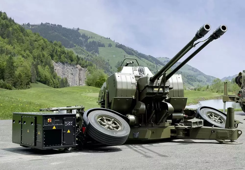 瑞士厄利空35mm高射炮图片