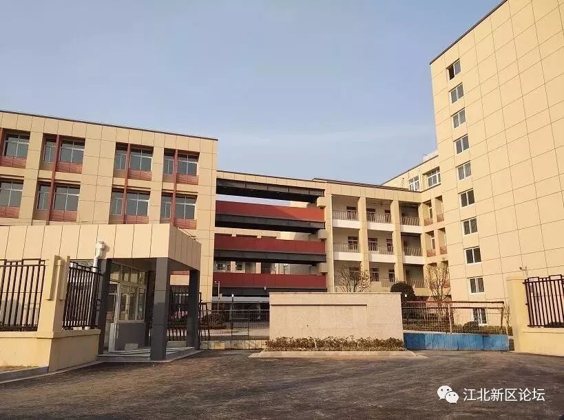 南师附小方州分校(六合区双语小学方州校区)是一所新建学校,2018年