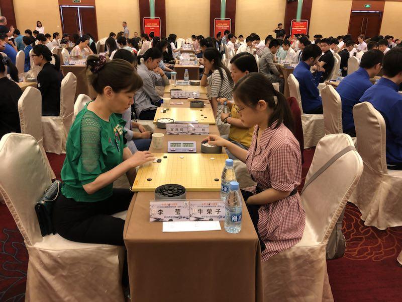 全国围棋团体赛第3轮开战 现场多图集锦