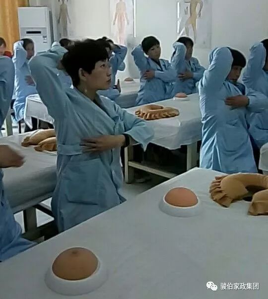 按摩催乳照片实拍图片