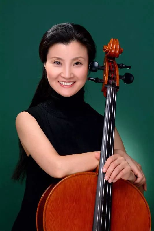 马莉mali南京艺术学院大提琴副教授,硕士生导师,南京艺术学院音乐学院