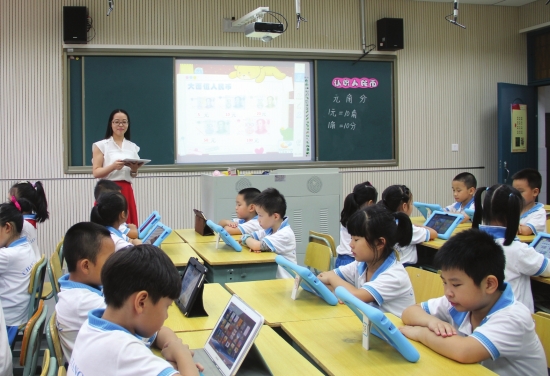 天闻数媒蝉联中国大数据智慧教育榜首