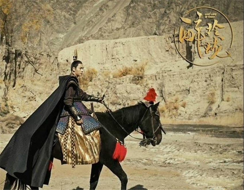 吴京微博发自己和儿子的骑马照,那些骑在马背上的明星谁最帅?