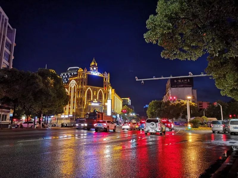 宜昌街道夜景图片