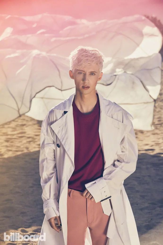 troye sivan|戳爺登上《billboard》封面 分享出櫃經驗鼓勵年輕人