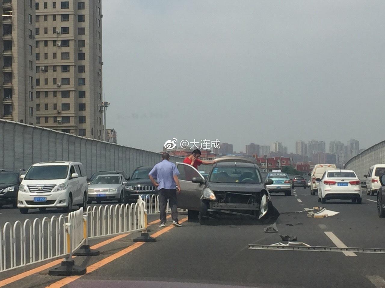 大连发生惨烈车祸图片图片