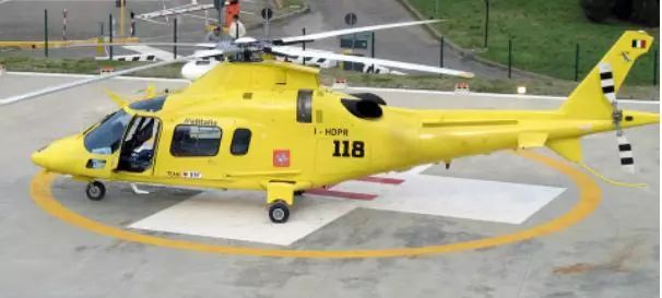 意大利救援直升机意大利急救车内景整个托斯卡纳大区分为三个区域