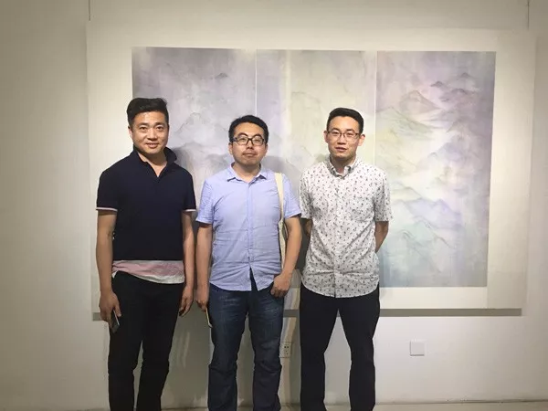 色外色:丁国涛作品展在复言社开幕