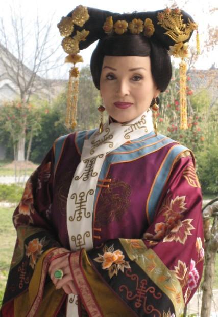 她是70年代当家花旦,荧屏最经典恶婆婆,《怀玉公主》里的毒太后