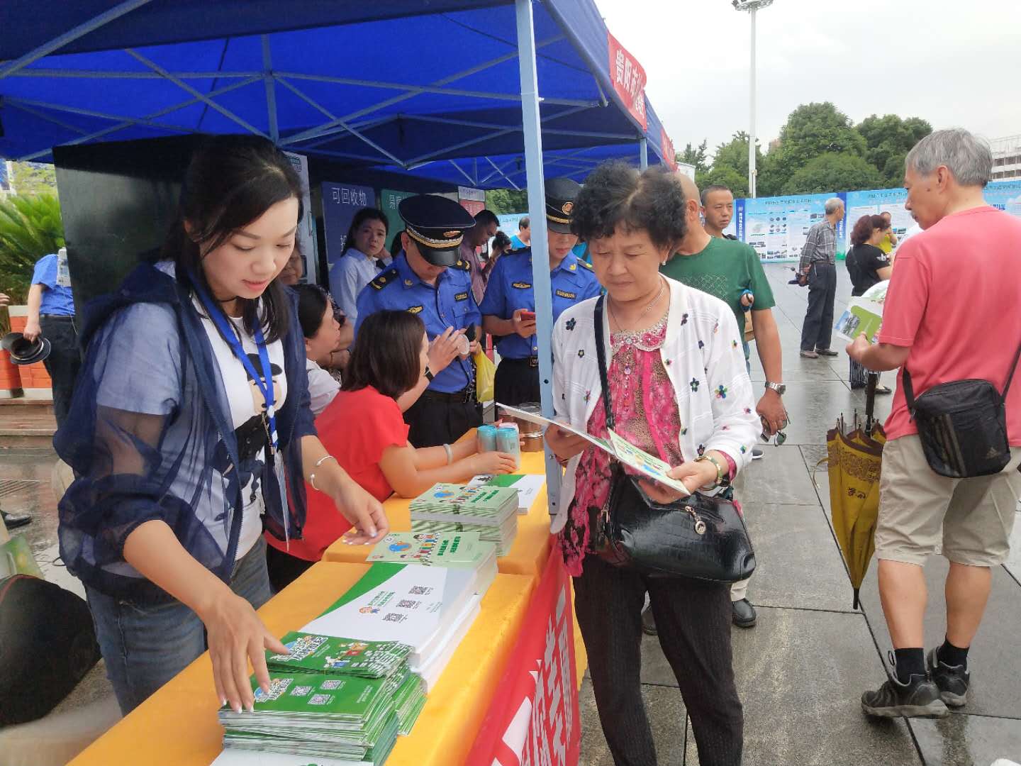 保護綠水青山垃圾分類從我做起貴陽市618貴州生態日系列活動舉行