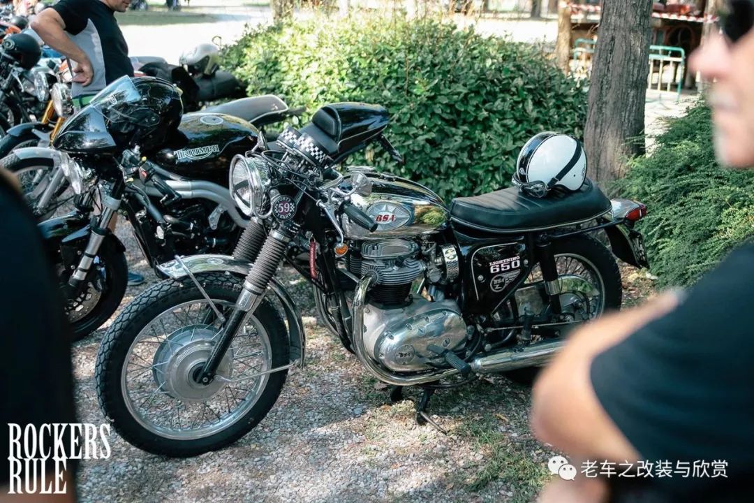 意大利复古摩托车聚会