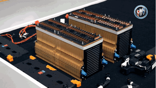 lab黑科技丨圆柱形电池vs软包电池,究竟哪种动力电池比较牛?