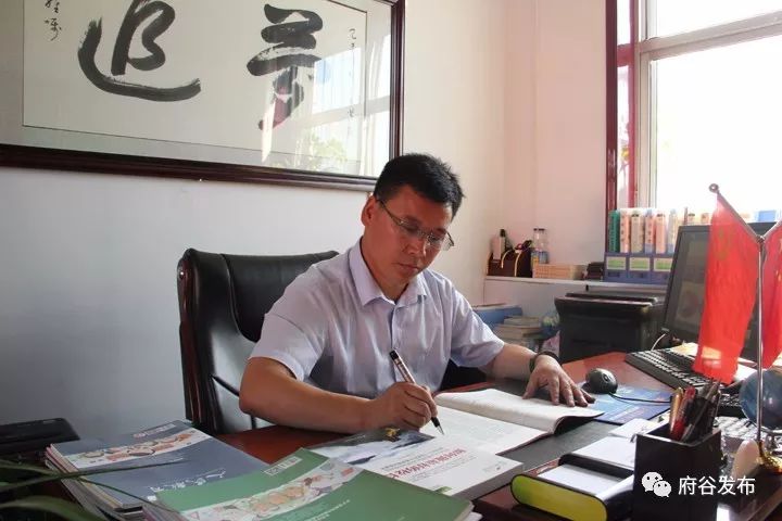 王青山律师图片