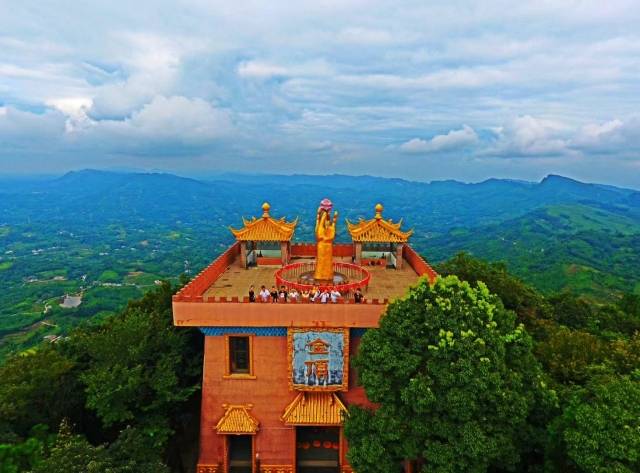 老峨山旅游风景区图片