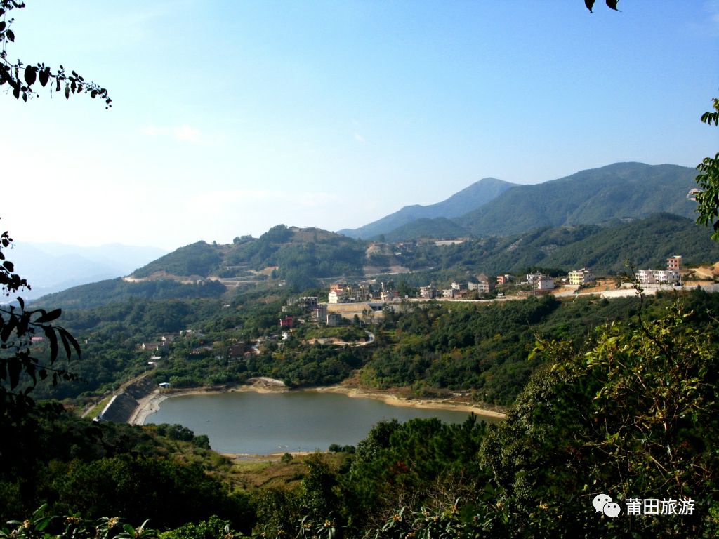 的常太镇松峰村为起点,经过城厢区境内的林桥村,朱坑村,白洋村,霞皋村