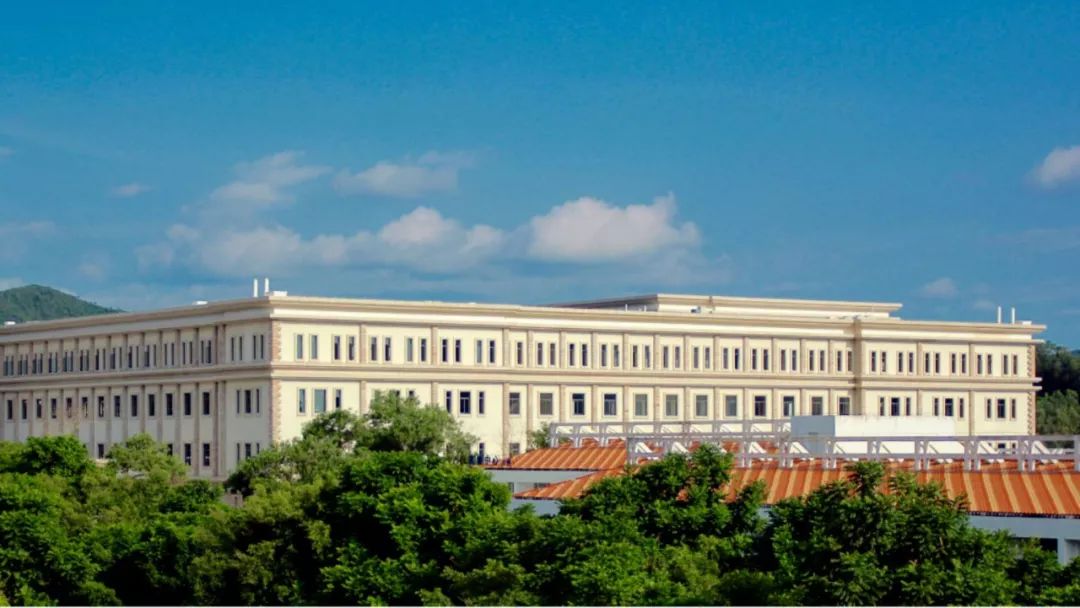 海南三亚皇家帝国学院图片