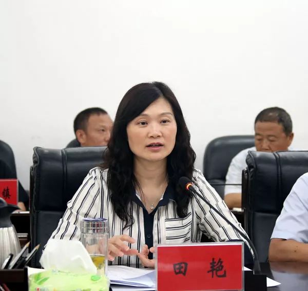 田艳在发言时表示,印江县委,县政府高度重视印思城市快速干道项目建设