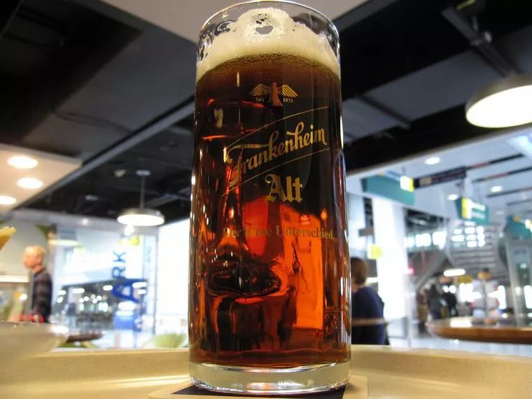 杜塞尔多夫啤酒图片