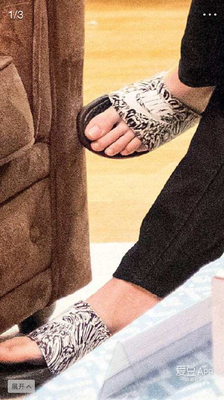王俊凯的脚指甲图片