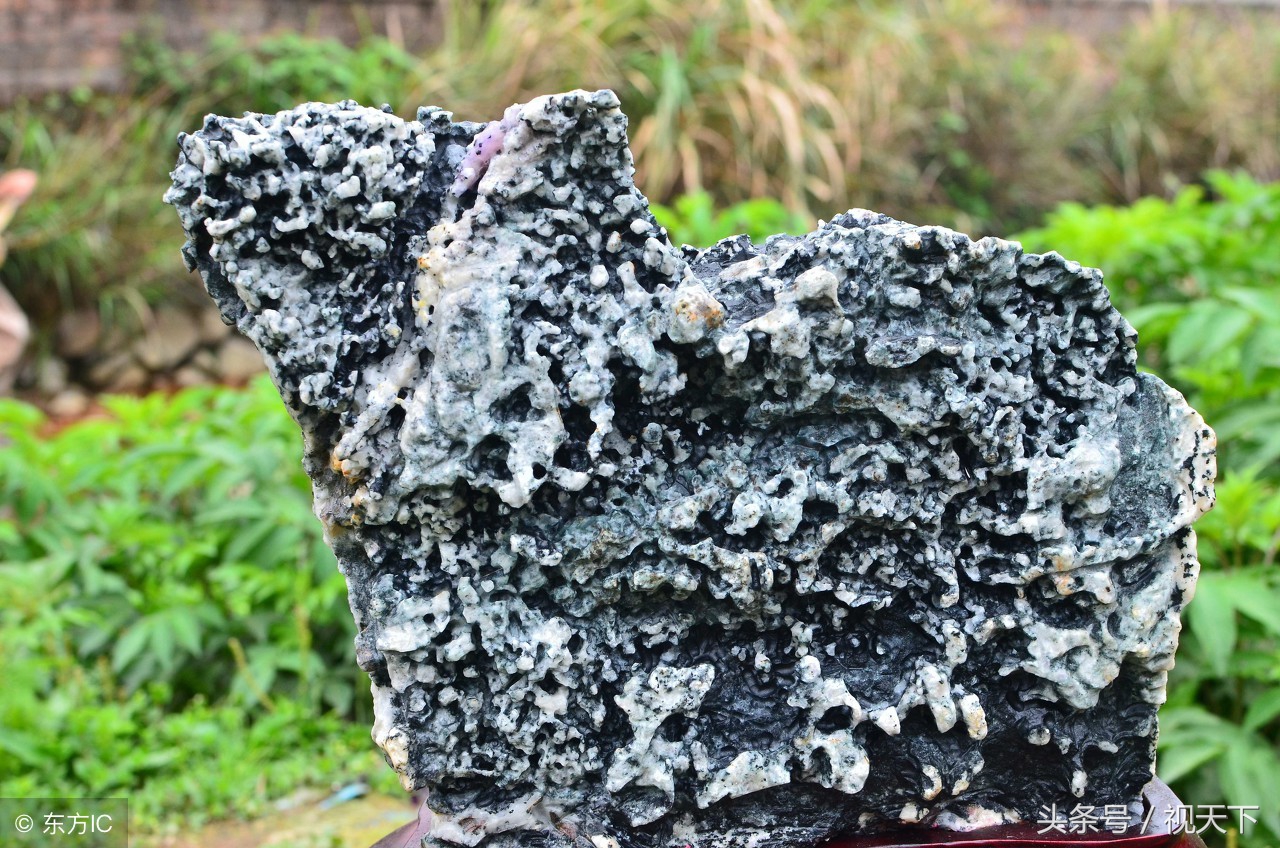 湖南国宝香花石世界其它地方尚没发现曾列为国家一级保密单位