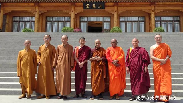 thero(法宝长老)一行20人到访龙泉寺,监院禅兴法师,国际弘法事务执行