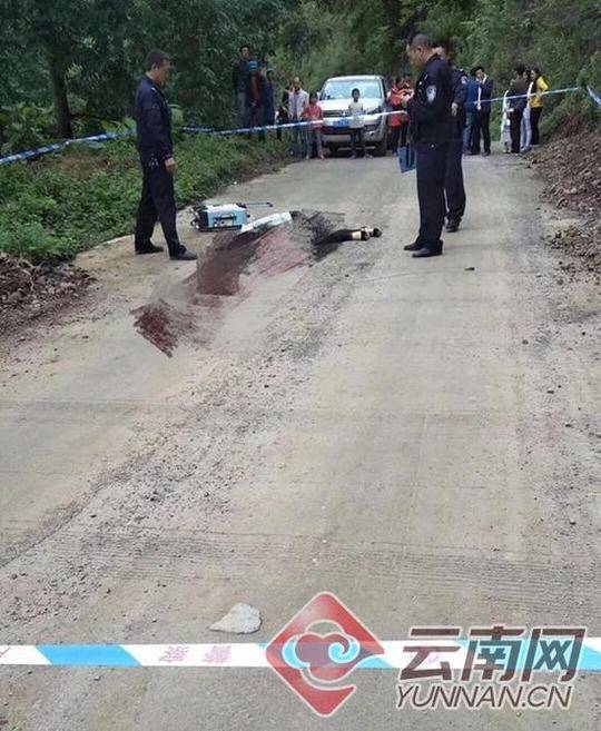 高密车祸18人死亡图片