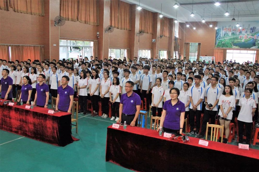 顺德青云中学图片