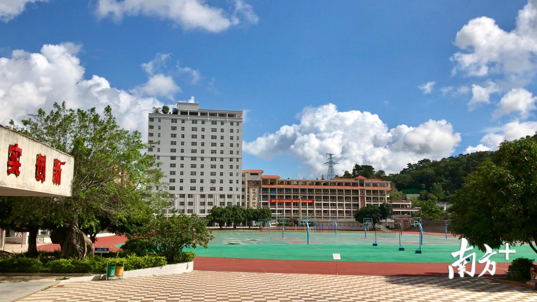 潮阳实验学校(潮阳实验学校初中部)