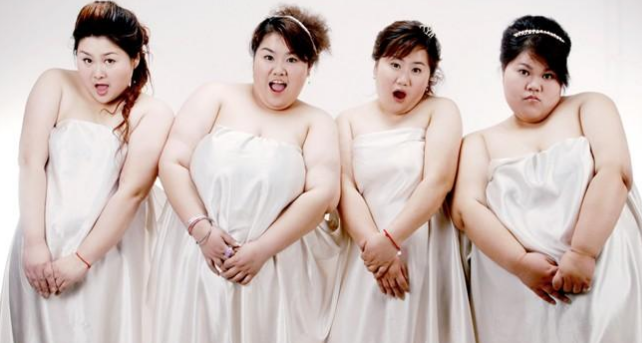omg平均体重160斤的最胖女团穿泳衣爆火网友一致称赞她们都很美
