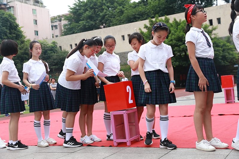 泸州天立国际小学举行"梦想从这里起航"毕业典礼