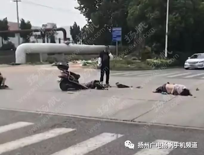 突發揚州一貨車撞倒電動車電動車主不幸死亡