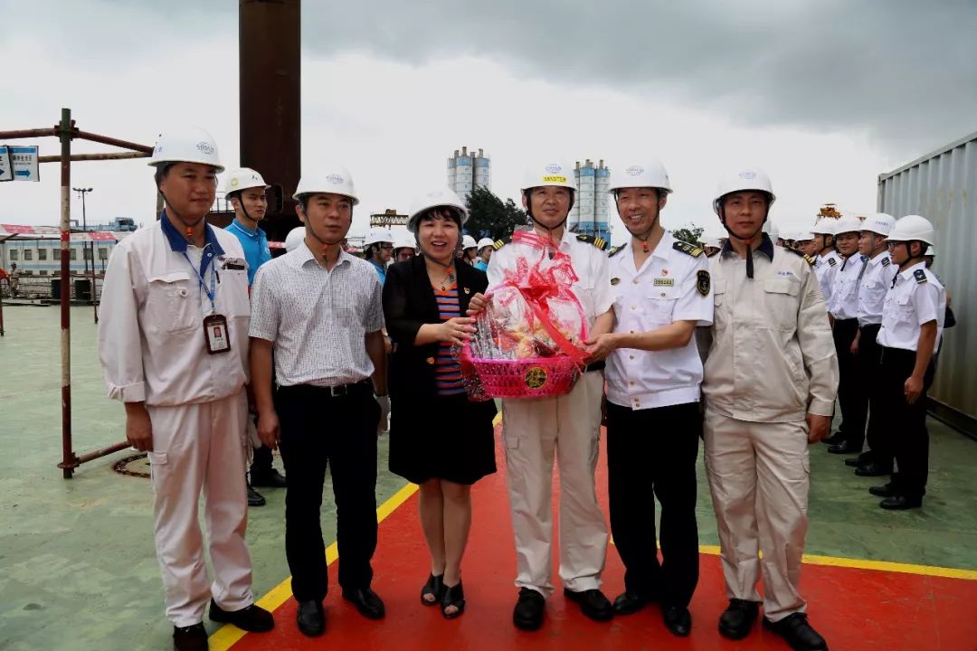 東莞市2018年世界海員日慶祝活動在廣東中遠海運重工舉辦