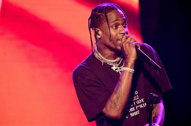 大寫加粗的尷尬!travis scott竟然在nba頒獎典禮上假唱?