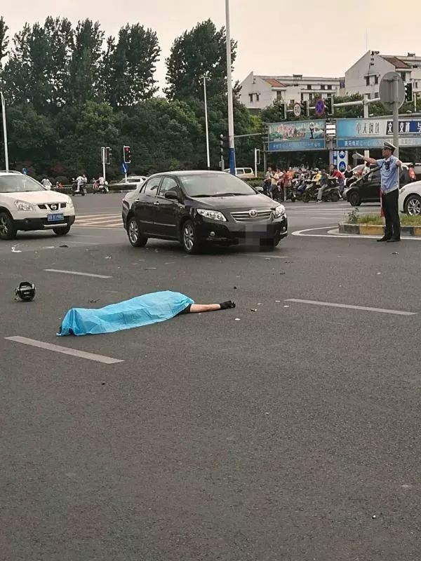 常州市昨天发生的车祸图片