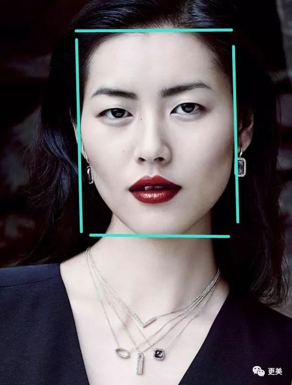 连杨幂都自愧不如的日本女星,脸仅仅16厘米是什么样的?