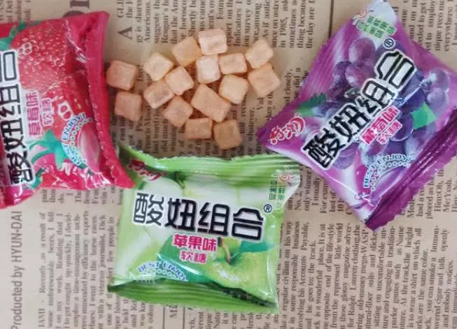 初中小卖部卖的零食图片