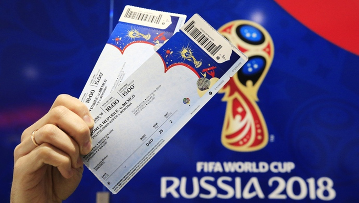 在中国有很多的人喜欢看足球,这届的世界杯已经在俄罗斯拉开了帷幕