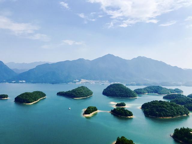 江西首個直播 旅遊項目落地廬山西海