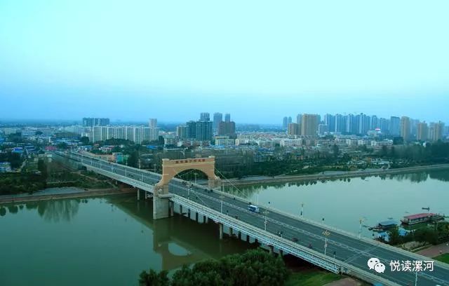 姜富理/攝沙河鐵路橋 姜富理/攝漯河大橋(老橋) 姜富理/攝彩虹橋 姜富