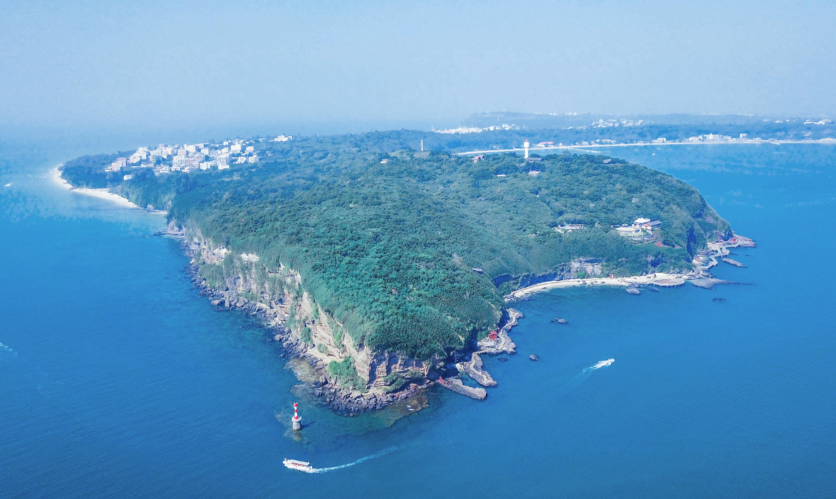 我國最年輕的火山島海島風光太美了休閒旅遊好去處