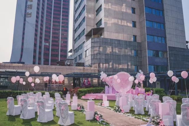 独好是一片天台户外婚礼位于广州繁华的天河中心粤海喜来登酒店地址