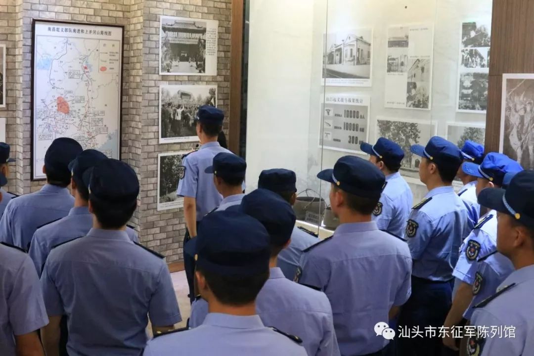 汕頭空軍到八一南昌起義紀念館開展黨日活動