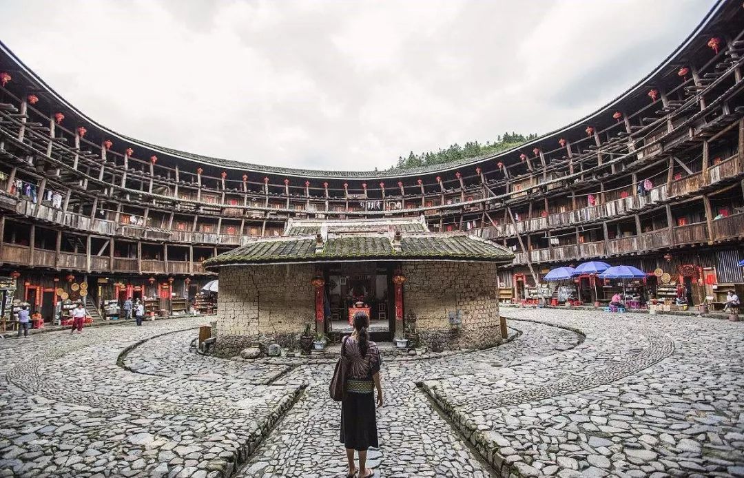 歷史上的今天——2008年7月6日,福建土樓正式被列入《世界遺產名錄》