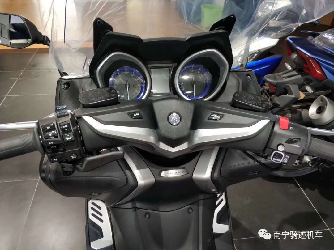 雅馬哈tmax530南寧機車匯7月7日品鑑會邀您來看羊