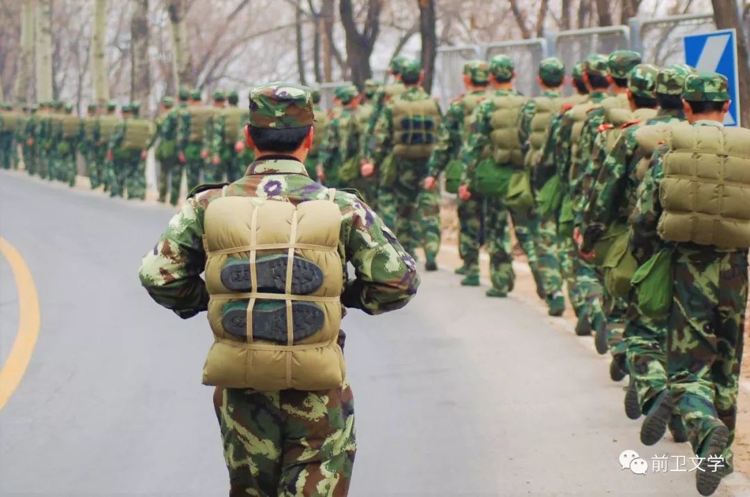 部队制式背包打法教程图片