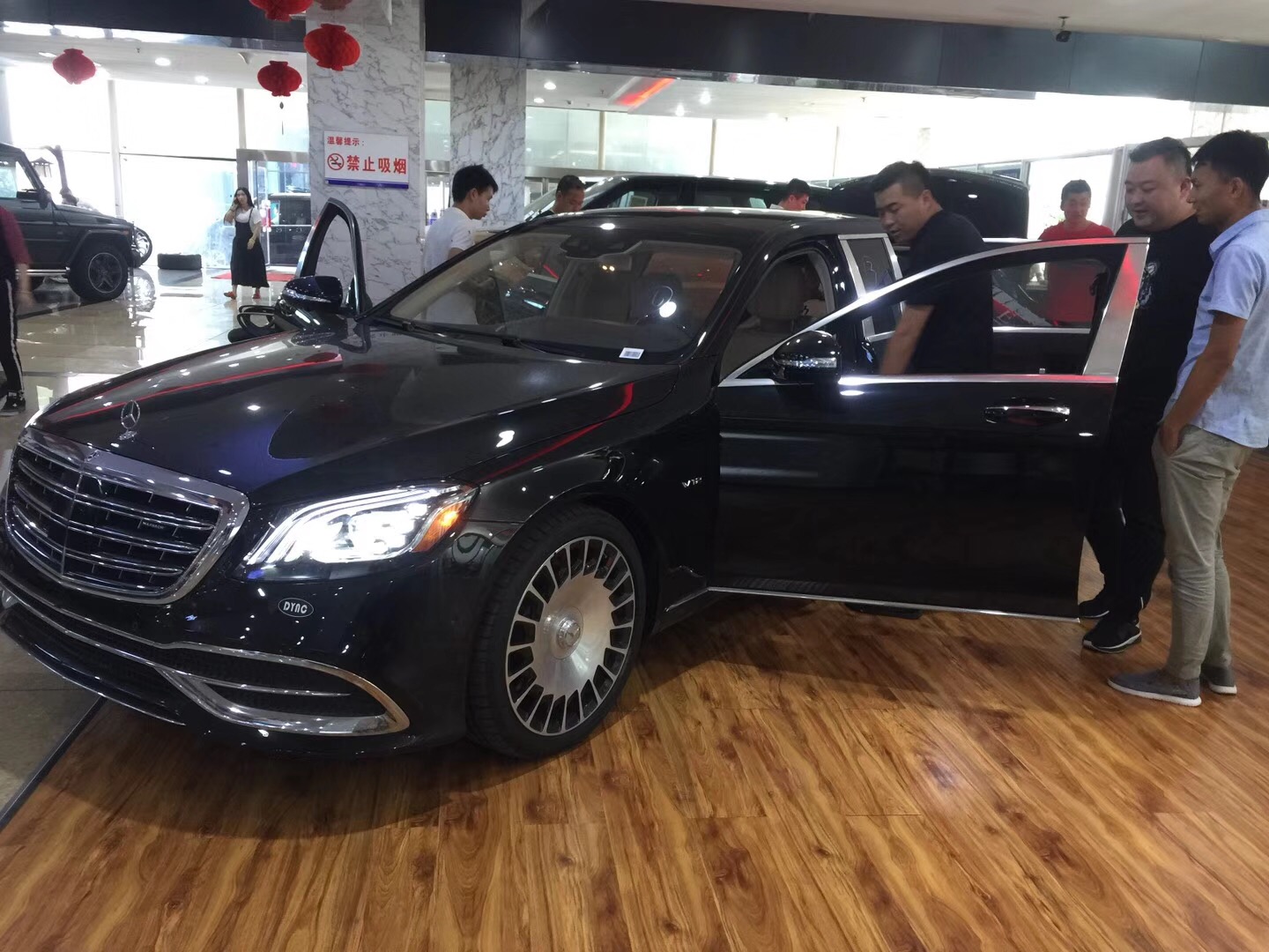 2018款進口邁巴赫s650加長版私人定製豪華講解