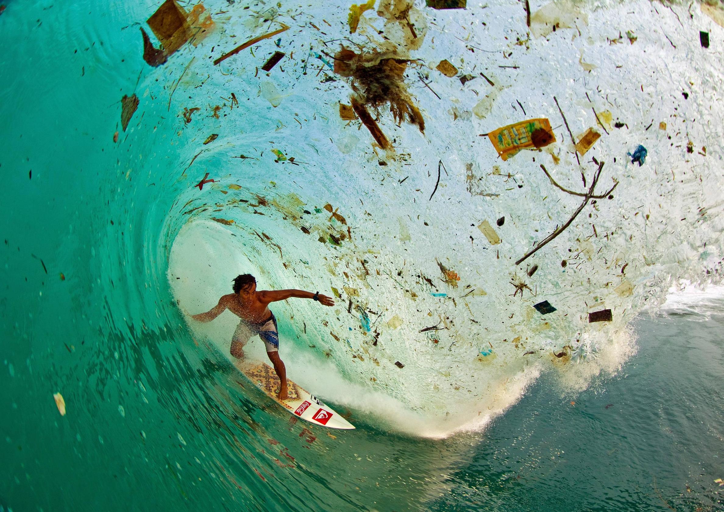 直击全球最大的垃圾场,不在大陆而在海洋,面积有4个日本的大小