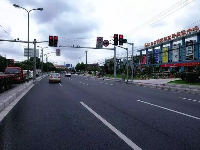 缓解道路拥堵沪太路顾陈路口排堵保畅工程提前竣工