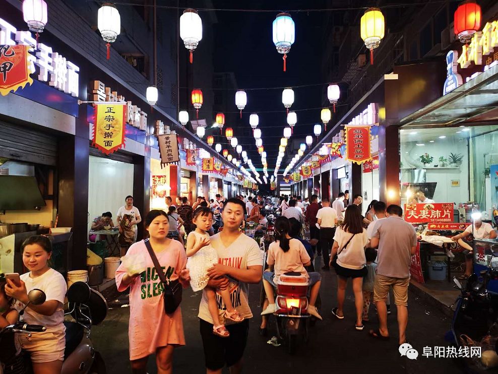 突發阜陽市中心這條超過十年老字號小吃街拆了曾是多少學子的記憶呀